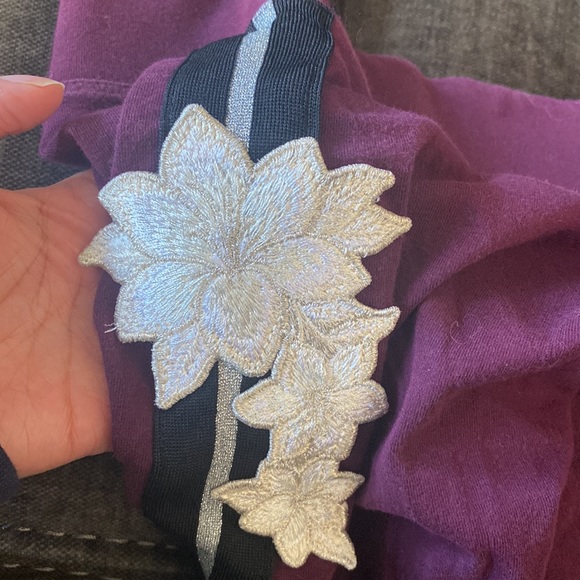 Burgundy Pink yoga pants - Picture 4 of 5